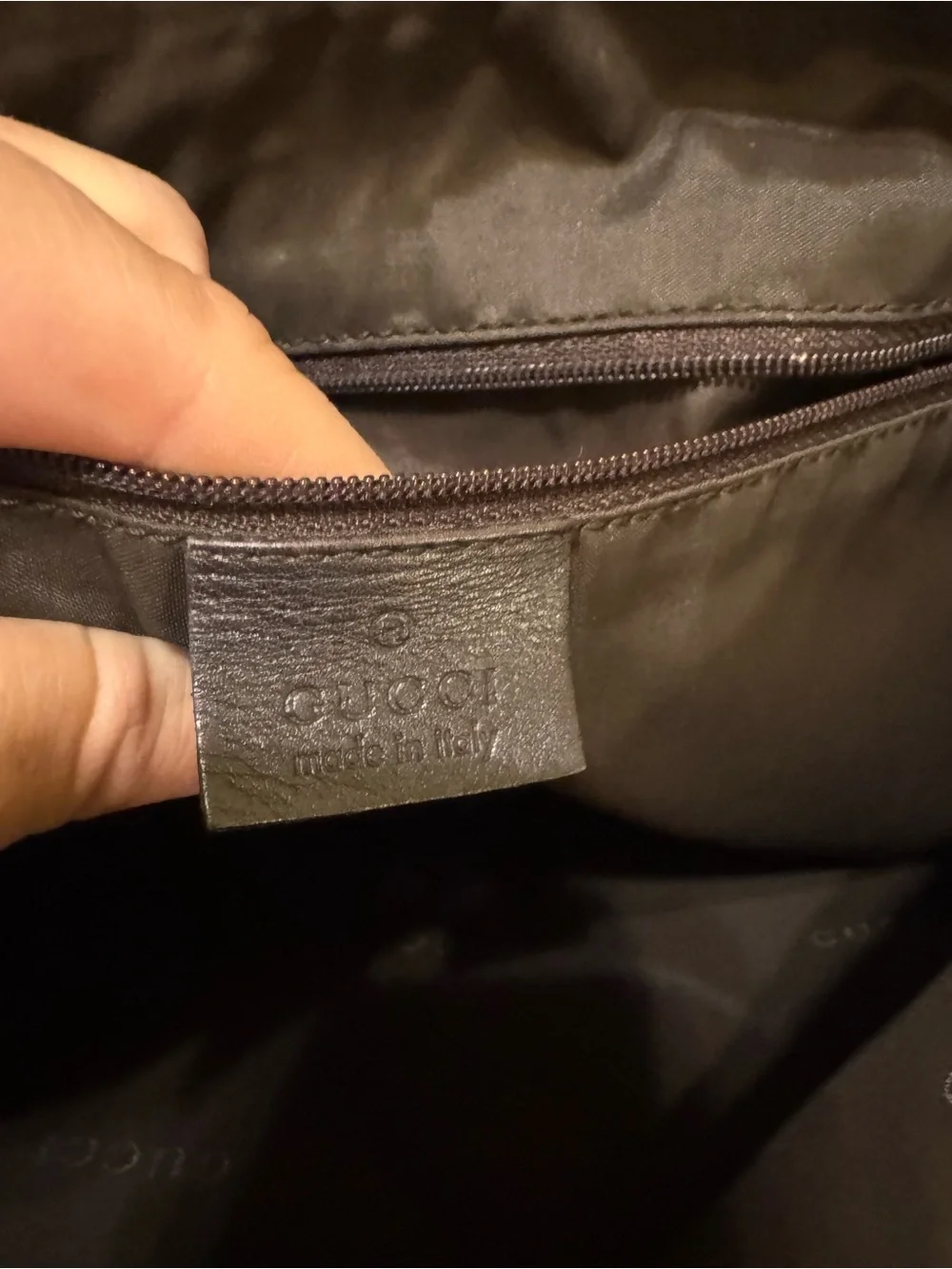 Authentic Gucci Brown Leather Shoulder Bag - Quiet Luxury Tom Ford Y2K Era